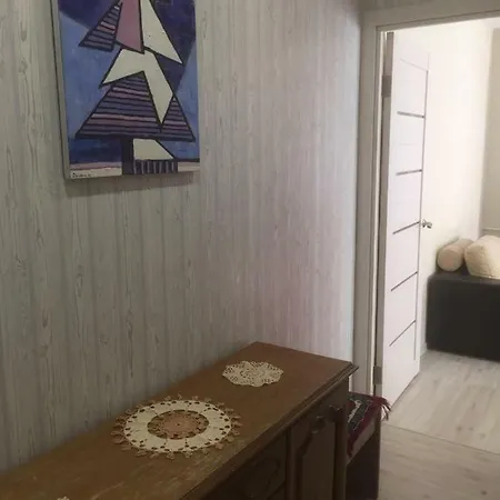 Park Cheluskincev Apartment